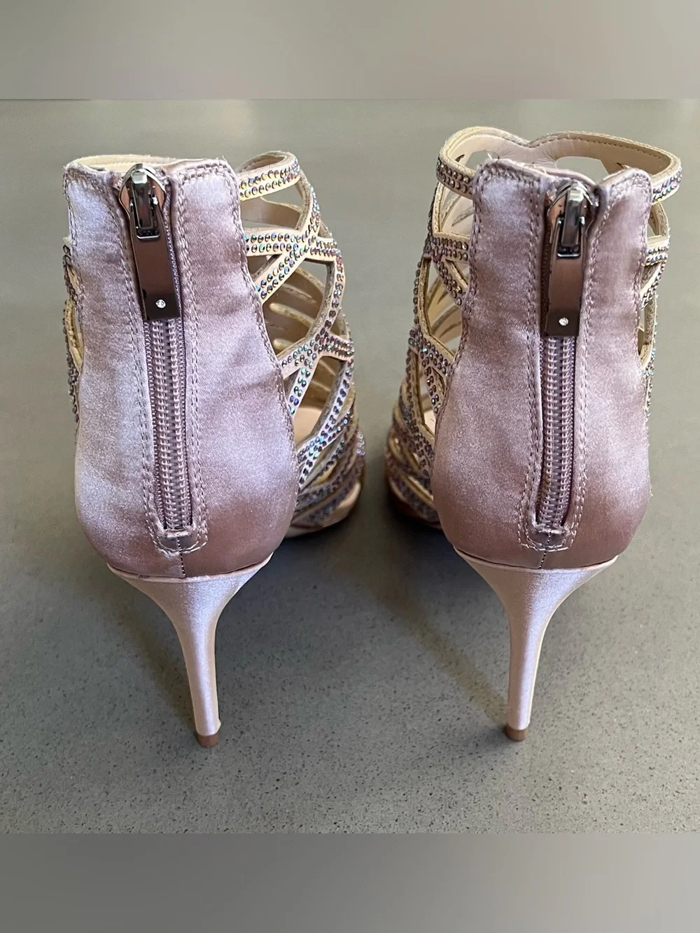 Vince Camuto Imagine Deluxe Satin Bisque Shoe 8